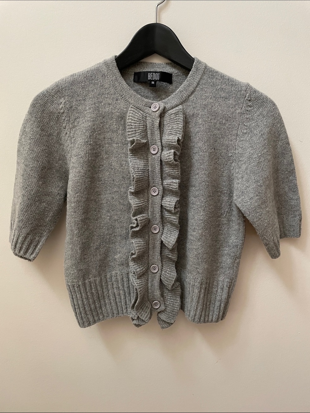 Bedo Vintage LambswoolGrey Ruffle-Front Short Sleeve Knit Sweater Cardigan 2000s